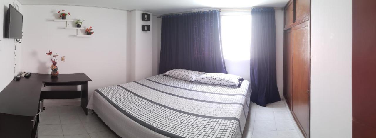 Hostal Dante San Gil Eksteriør billede